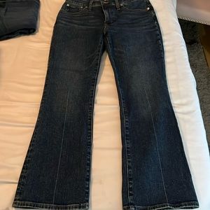 Madewell Mid-Rise Kick Out Jeans